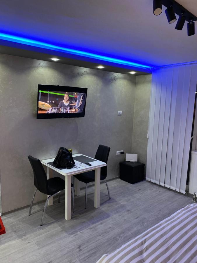 Manirosi 5 Apartment Subotica Ngoại thất bức ảnh