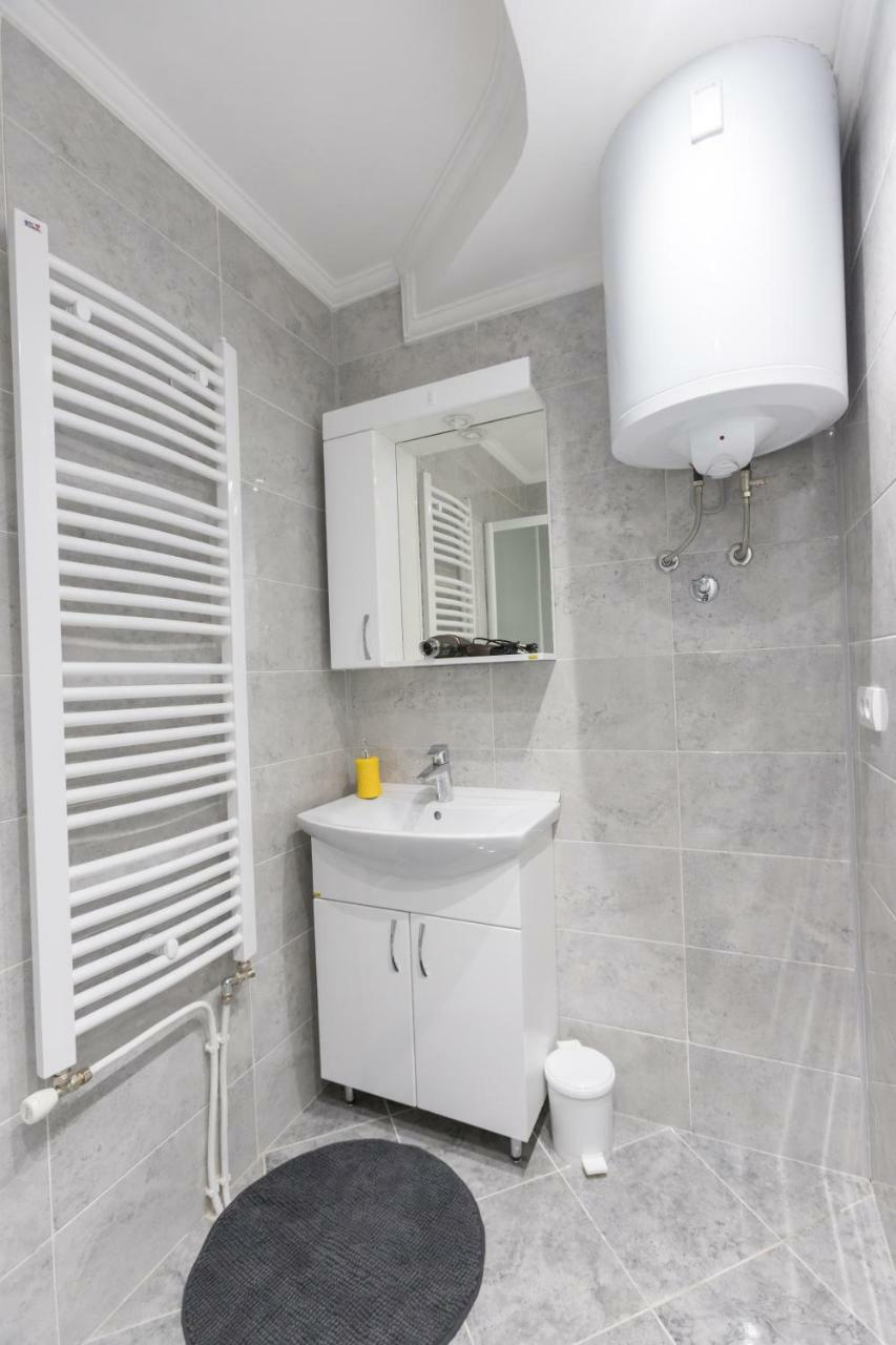 Manirosi 5 Apartment Subotica Ngoại thất bức ảnh